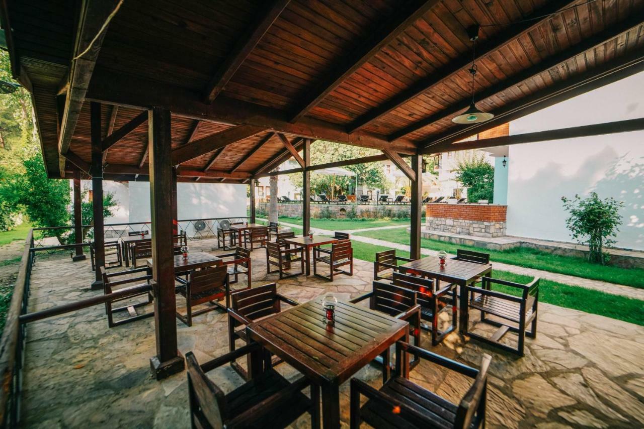 Hotel Forest Gate เกอเจค ภายนอก รูปภาพ